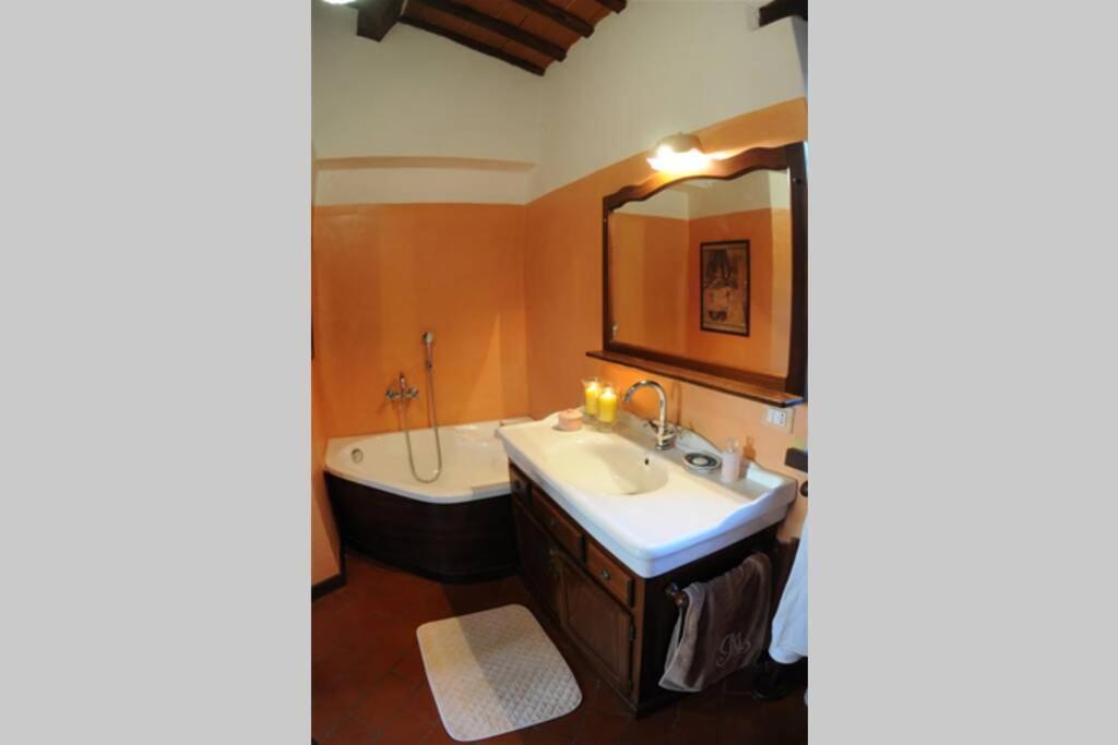Exclusive Villa Parrano - Countryside With Pool Ngoại thất bức ảnh