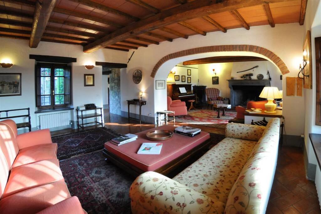 Exclusive Villa Parrano - Countryside With Pool Ngoại thất bức ảnh
