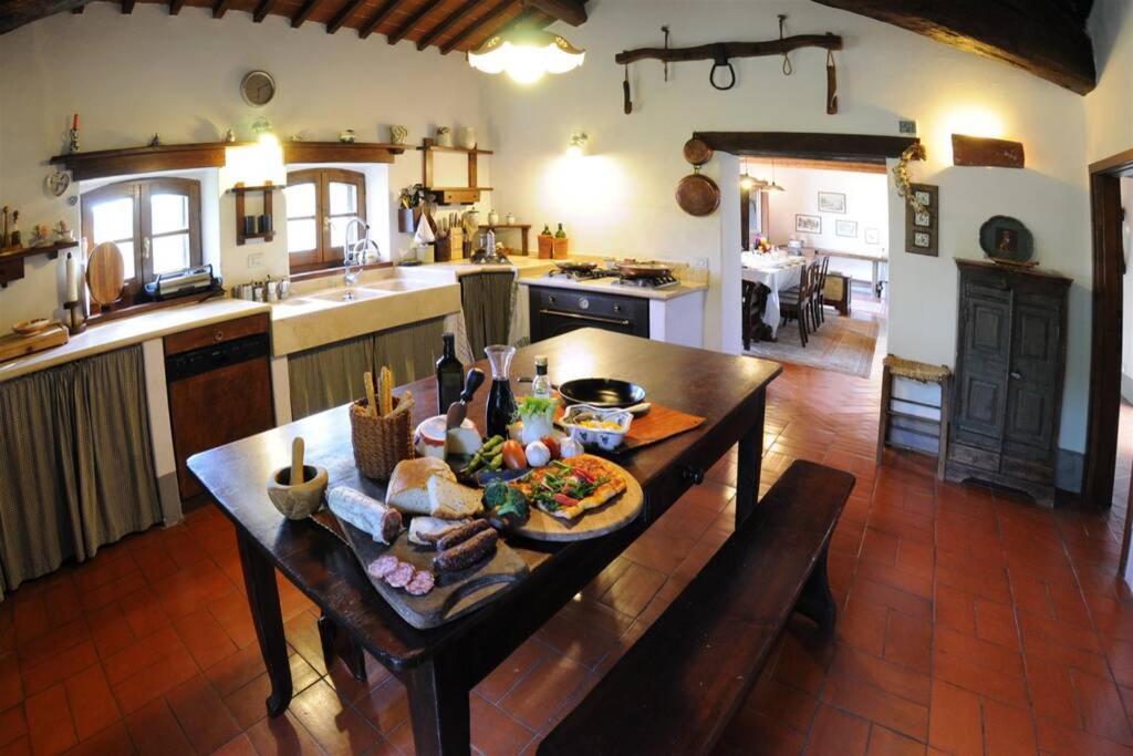 Exclusive Villa Parrano - Countryside With Pool Ngoại thất bức ảnh